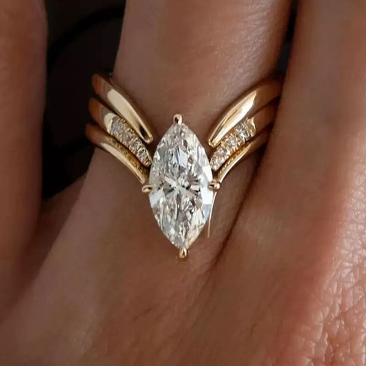 Marquise-cut V-band ring luxurious Ins-style aesthetic