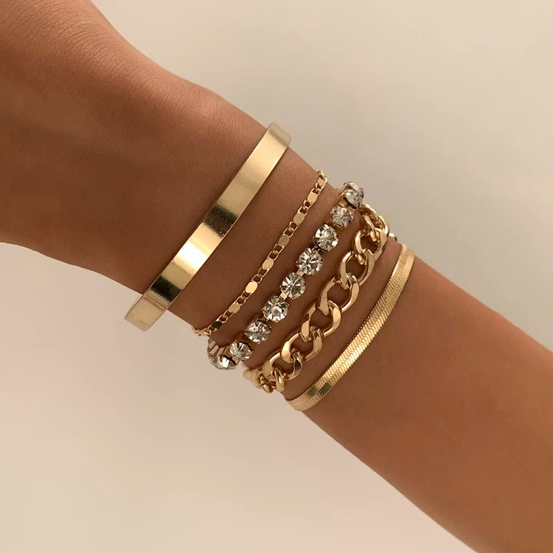 5 PCS Golden Layered Bracelet with Open Design - Old Money Style Multi-Layered Bracelet Fashionable