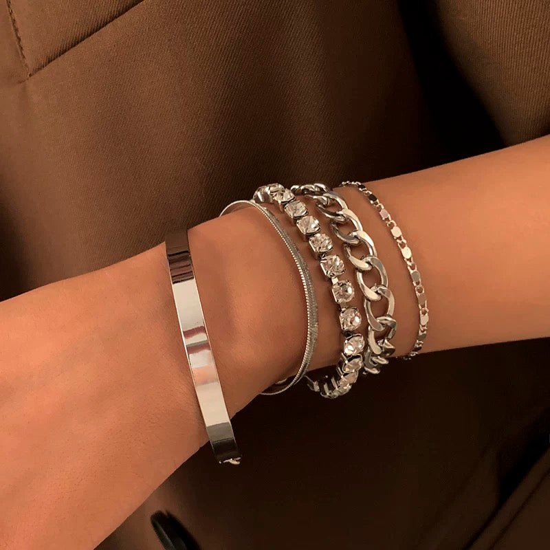 5 PCS Golden Layered Bracelet with Open Design - Old Money Style Multi-Layered Bracelet Fashionable