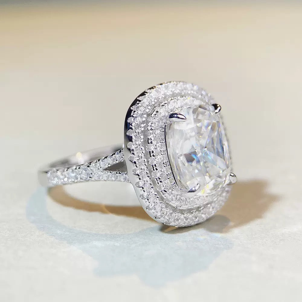 4-Carat Radiant-Cut Moissanite Ring in S925 Sterling Silver with Luxurious Double Halo Setting